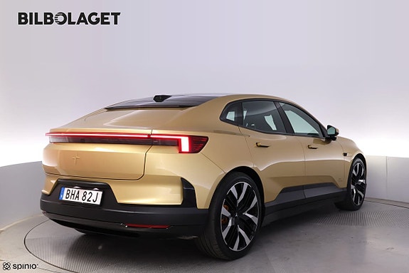 Polestar 4 3 of 26