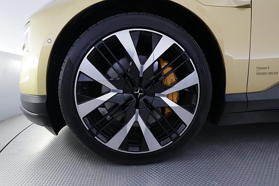 Polestar 4 25 of 26