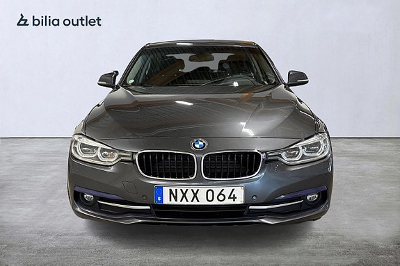 BMW 320d 8 of 30