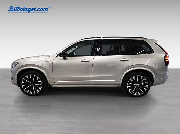 Volvo XC90 3 of 5