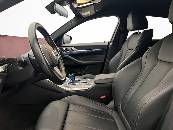 BMW i4 17 of 30
