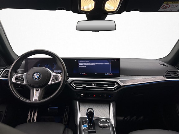 BMW i4 14 of 30