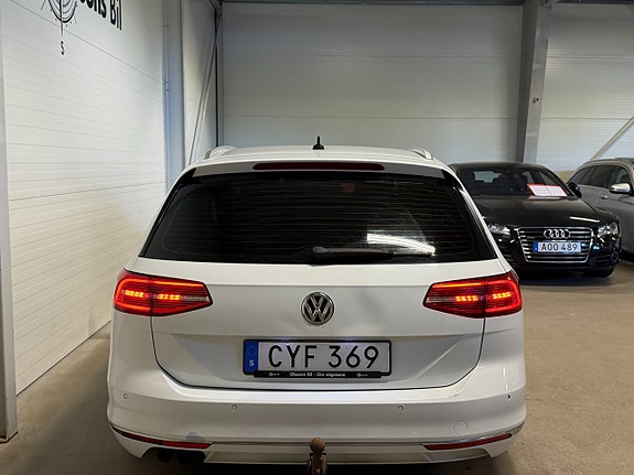 Volkswagen Passat 5 of 5