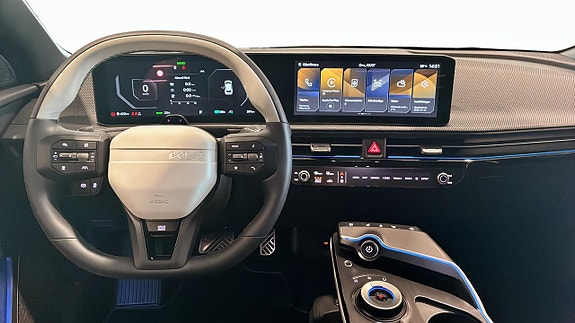 Kia EV6 4 of 9
