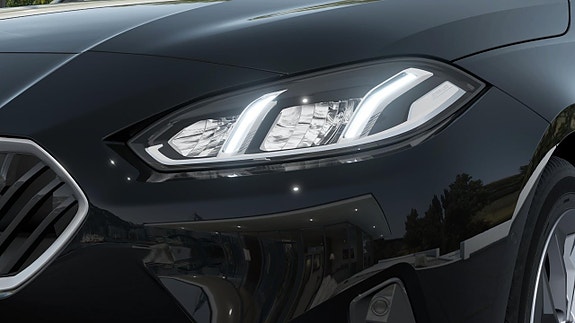 BMW 120 6 of 13