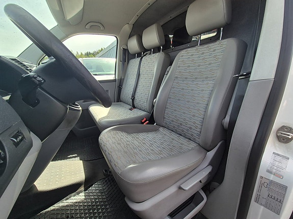 Volkswagen Transporter 8 of 23