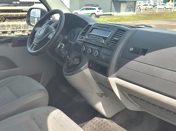 Volkswagen Transporter 11 of 23