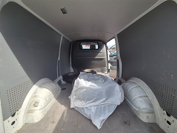 Volkswagen Transporter 17 of 23