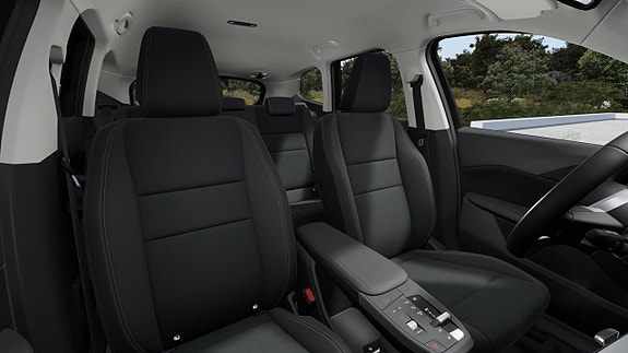 BMW iX1 10 of 13