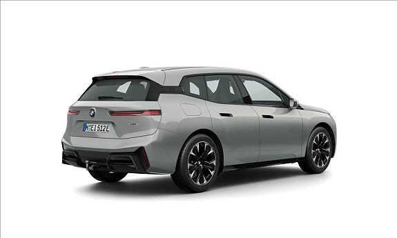 BMW iX 2 of 4