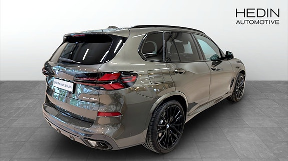 BMW X5 2 of 9