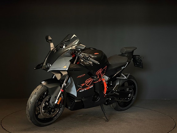 KTM 990 RC R 4 of 5