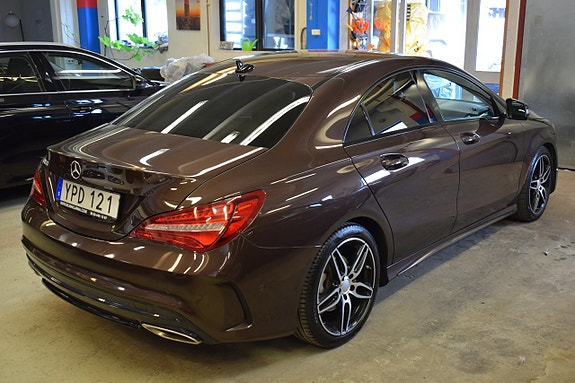 Mercedes-Benz CLA180 5 of 17