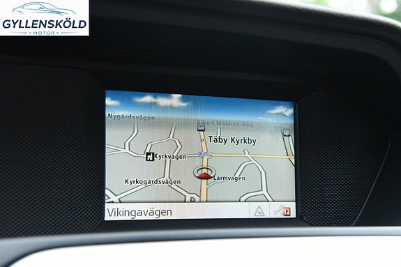 Mercedes-Benz C250 11 of 12