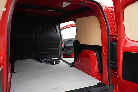 Mercedes-Benz eCitan 16 of 21