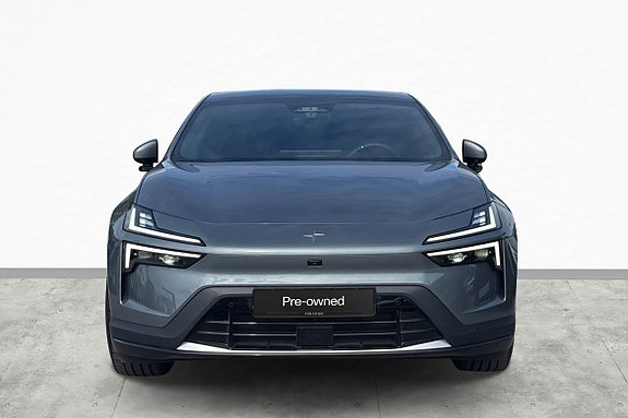 Polestar 4 3 of 5