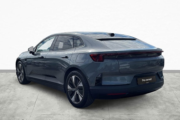 Polestar 4 8 of 19