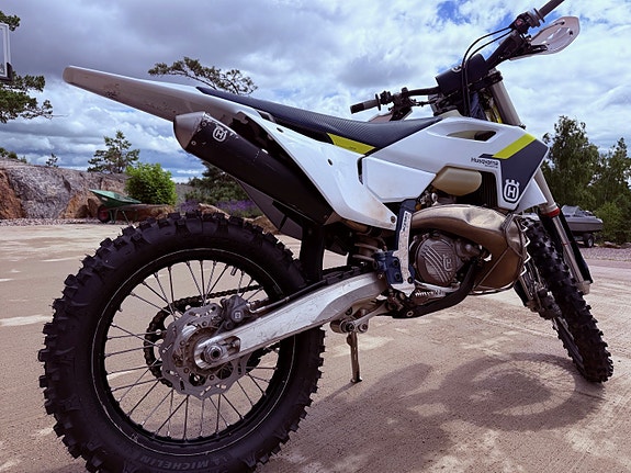 Husqvarna TE 250 4 of 5