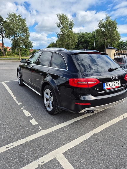 Audi A4 allroad 3 of 9
