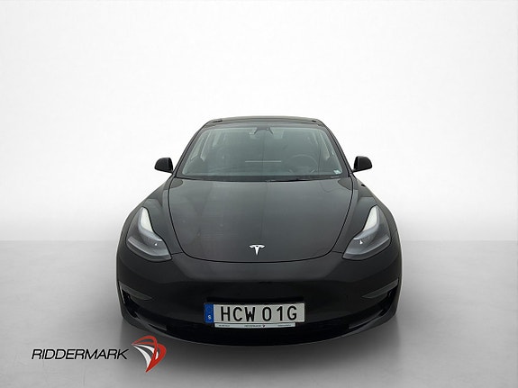Tesla Model 3 2 of 30