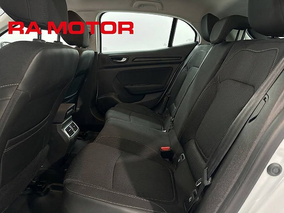 Renault Megane 12 of 23
