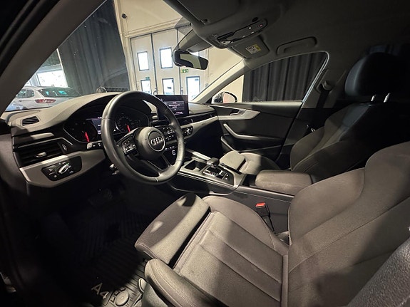 Audi A4 5 of 5