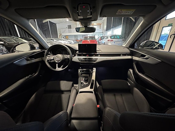 Audi A4 10 of 17