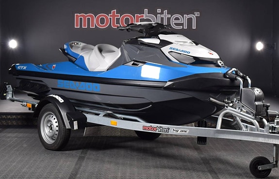 Sea-Doo GTX 230 2 of 3