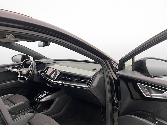 Audi Q4 e-tron 19 of 29