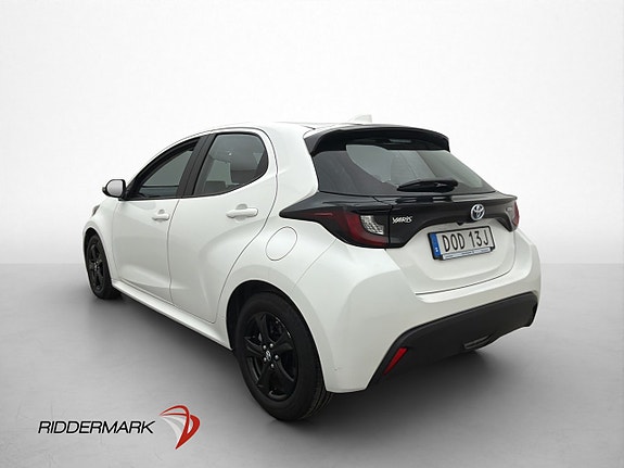 Toyota Yaris 8 of 27