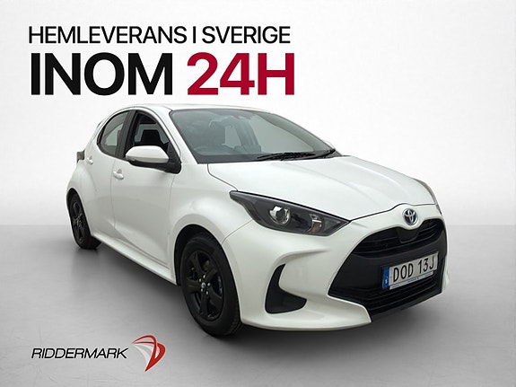 Toyota Yaris 3 of 27