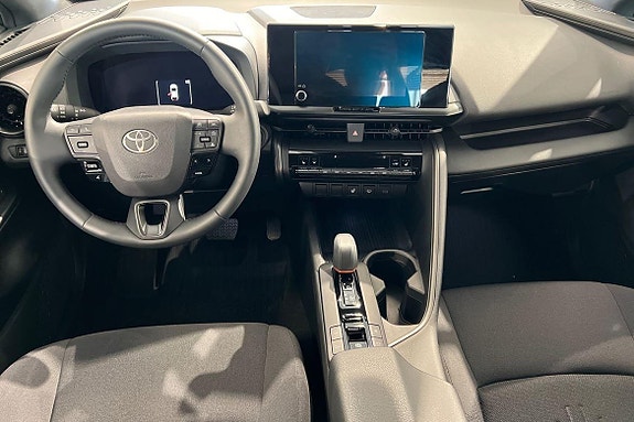 Toyota C-HR 10 of 21