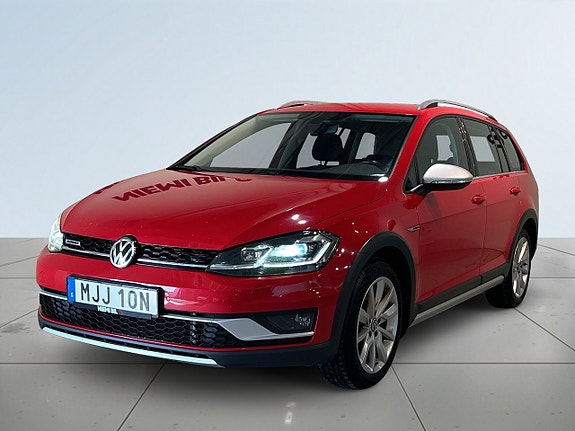 Volkswagen Golf Alltrack 16 of 22