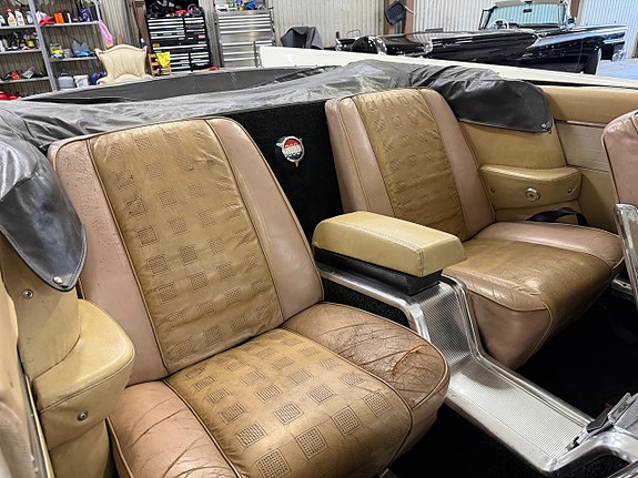 Chrysler 300 19 of 28