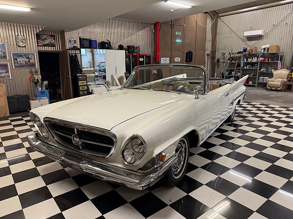 Chrysler 300 4 of 5