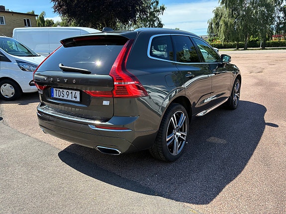 Volvo XC60 4 of 5