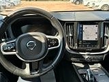 Volvo XC60 10 of 16