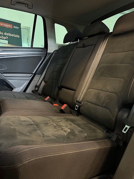Volkswagen Tiguan 13 of 30