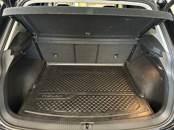 Volkswagen Tiguan 28 of 30