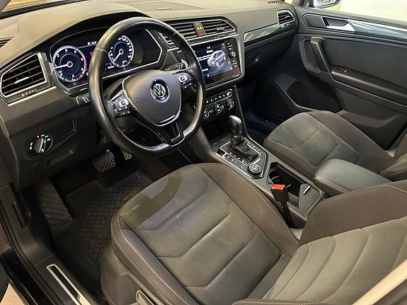 Volkswagen Tiguan 10 of 30