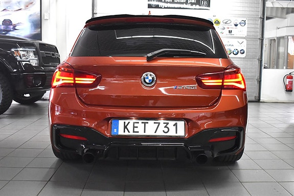 BMW M140i 23 of 24