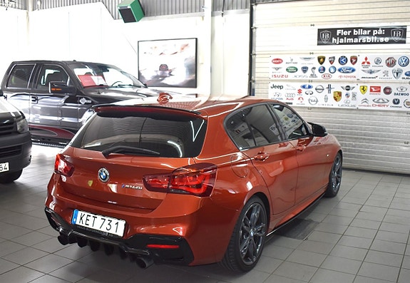 BMW M140i 2 of 5