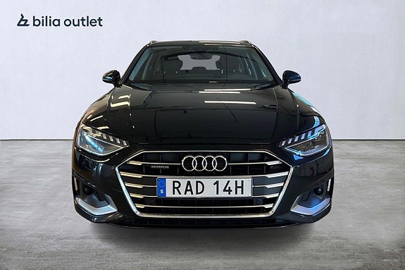 Audi A4 5 of 23