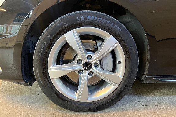 Audi A4 22 of 23