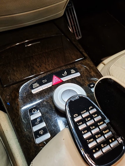 Mercedes-Benz S500 6 of 16