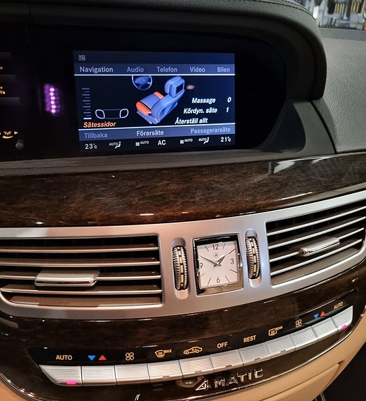 Mercedes-Benz S500 7 of 16