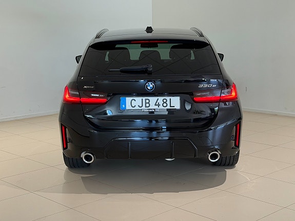 BMW 330e 9 of 9