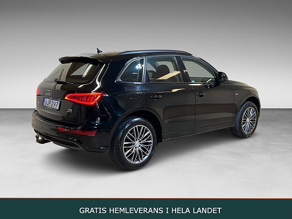 Audi Q5 2 of 5