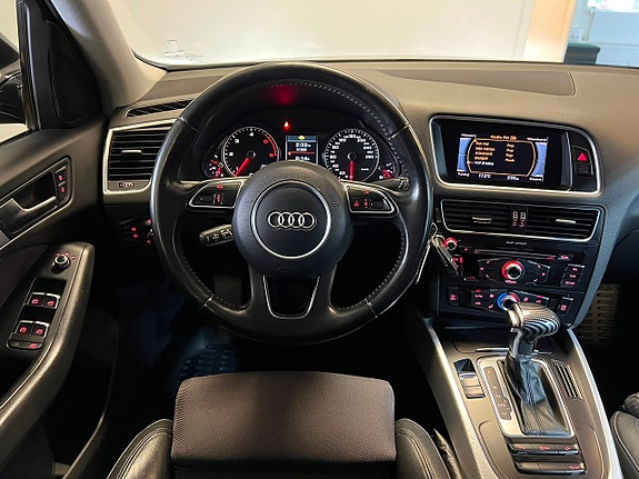 Audi Q5 7 of 24