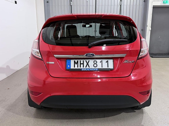 Ford Fiesta 4 of 5